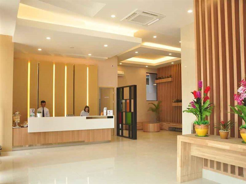 Padangsidimpuan Hotel Mutiara Mitra Reddoorz מראה חיצוני תמונה